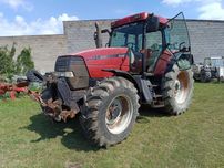 ciągnik rolniczy traktor Case MX 135 tuz John deree  claas new holland