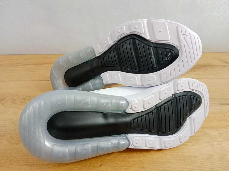 Nike buty męskie sportowe Air Max 270 rozmiar 42,5