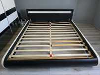 Łóżko 200x220 w bardzo dobrym stanie