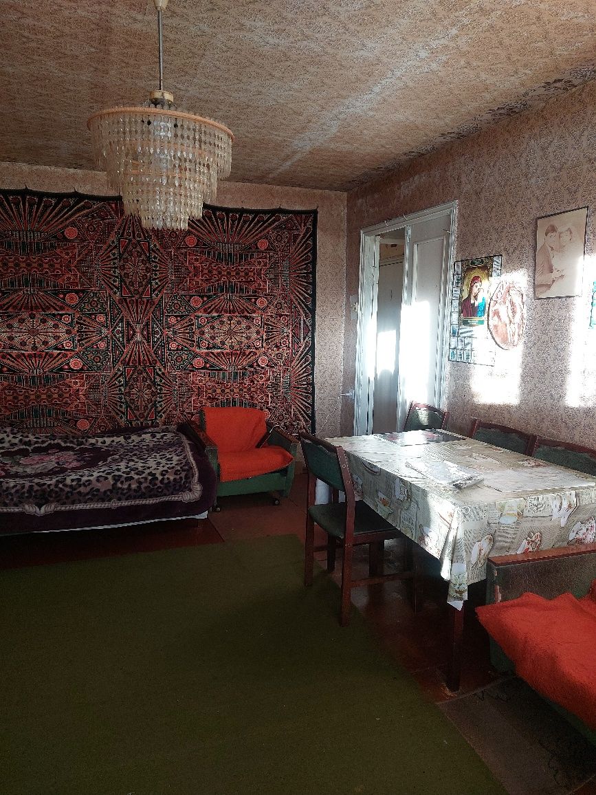 Продам 3к квартиру "чешку" на Ак.Королева