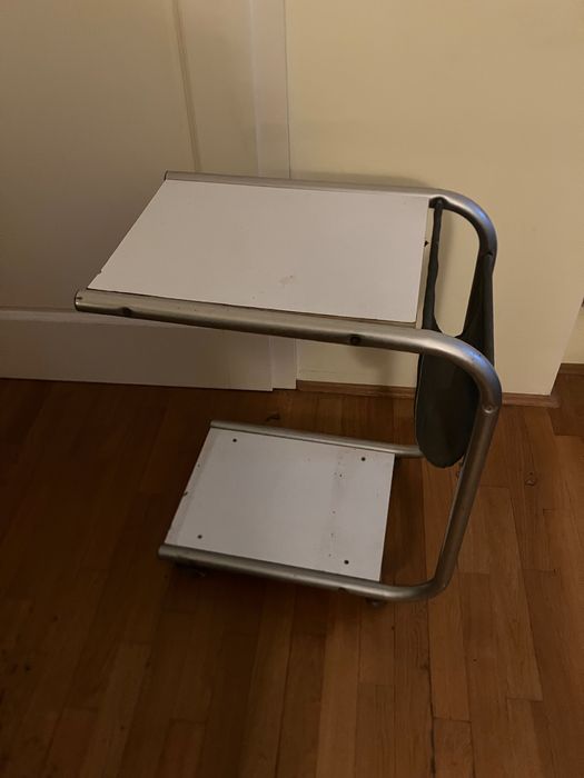 Stolik / pomocnik do łóżka - dla chorego