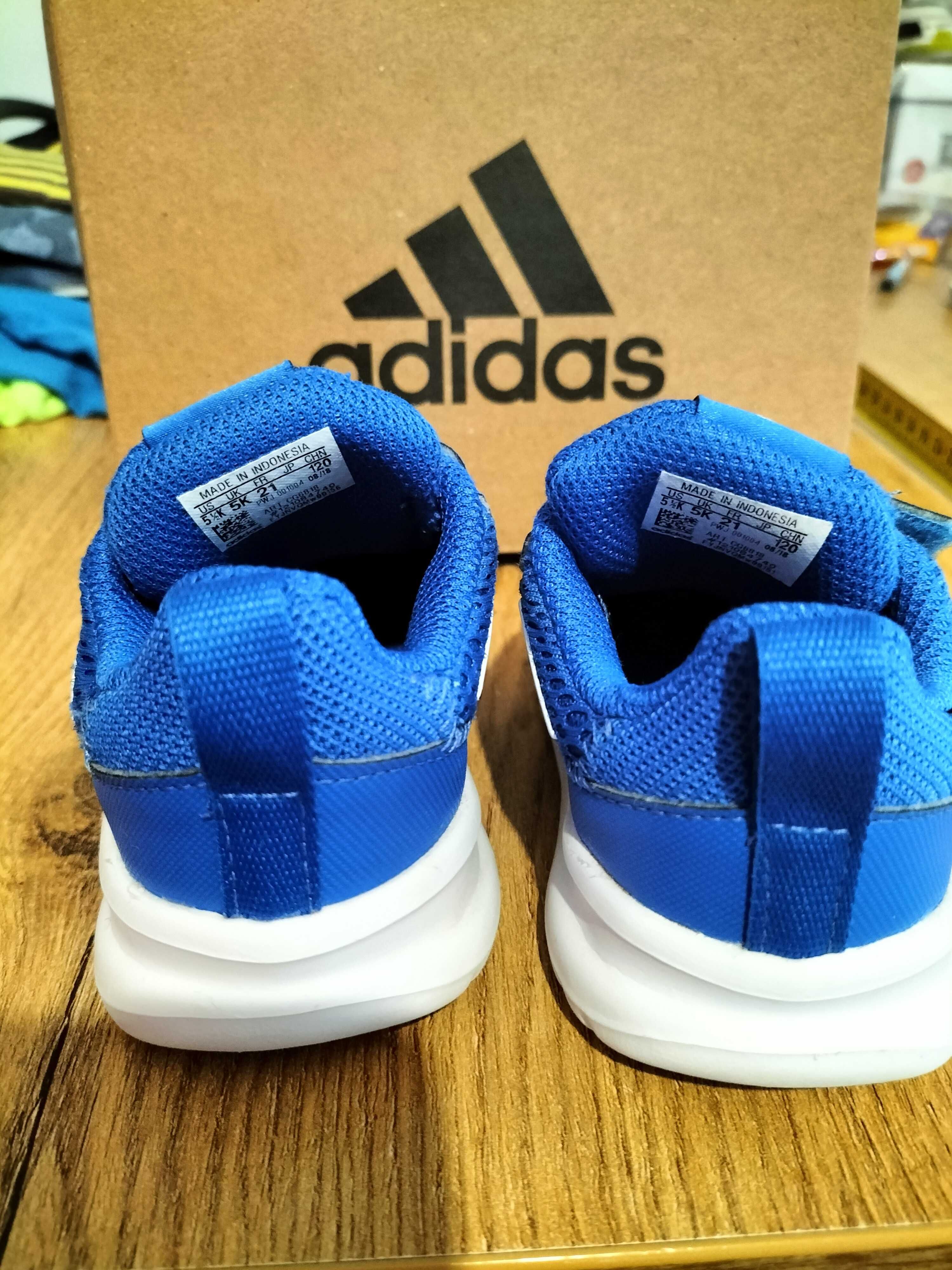 Chłopięce buciki adidas rozm 21