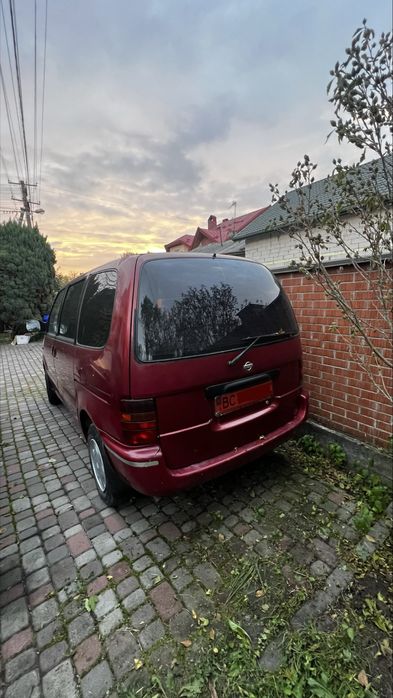 Nisan Serena 1995 г.в