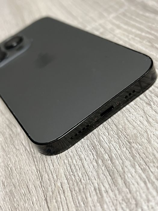 iPhone 14 Pro uszkodzony