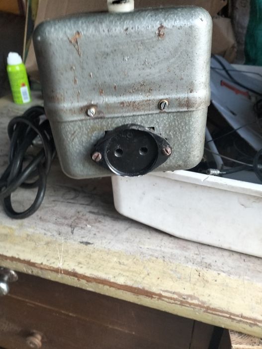 Generator Prądu FaninaPRZEMYSŁ 1974 24W zachowanie oryginał że