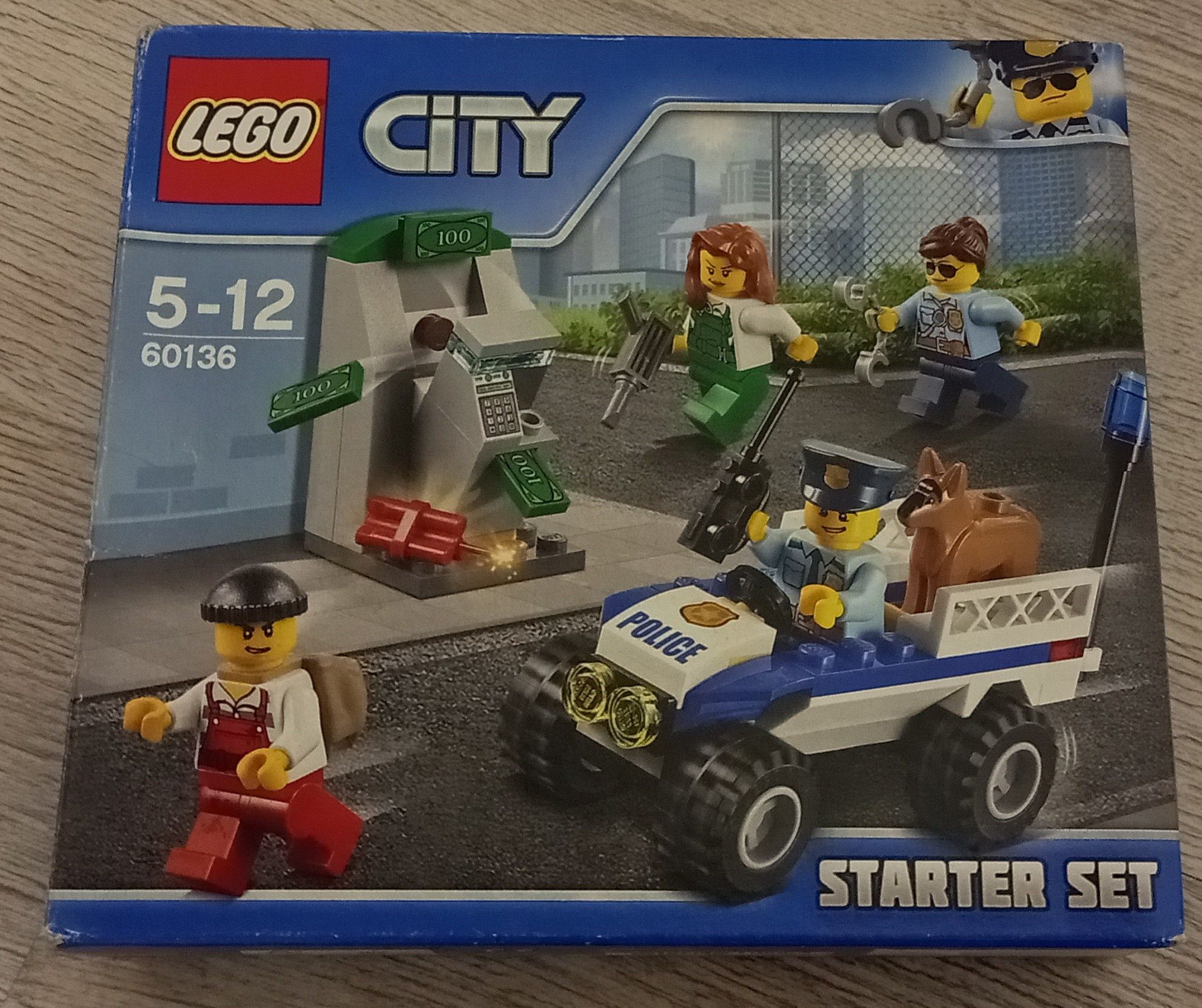 LEGO City Police Starter Set (60136)