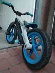 rowerek biegowy Chillafish BMX
