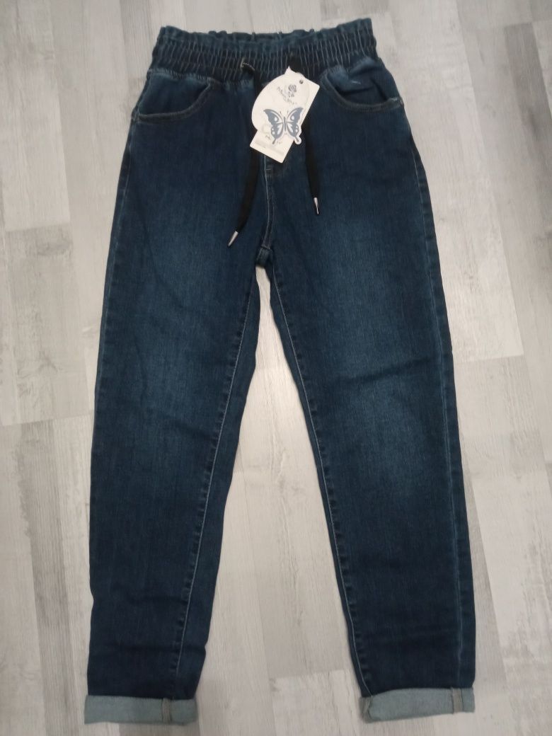 Spodnie jeansowe mom fit