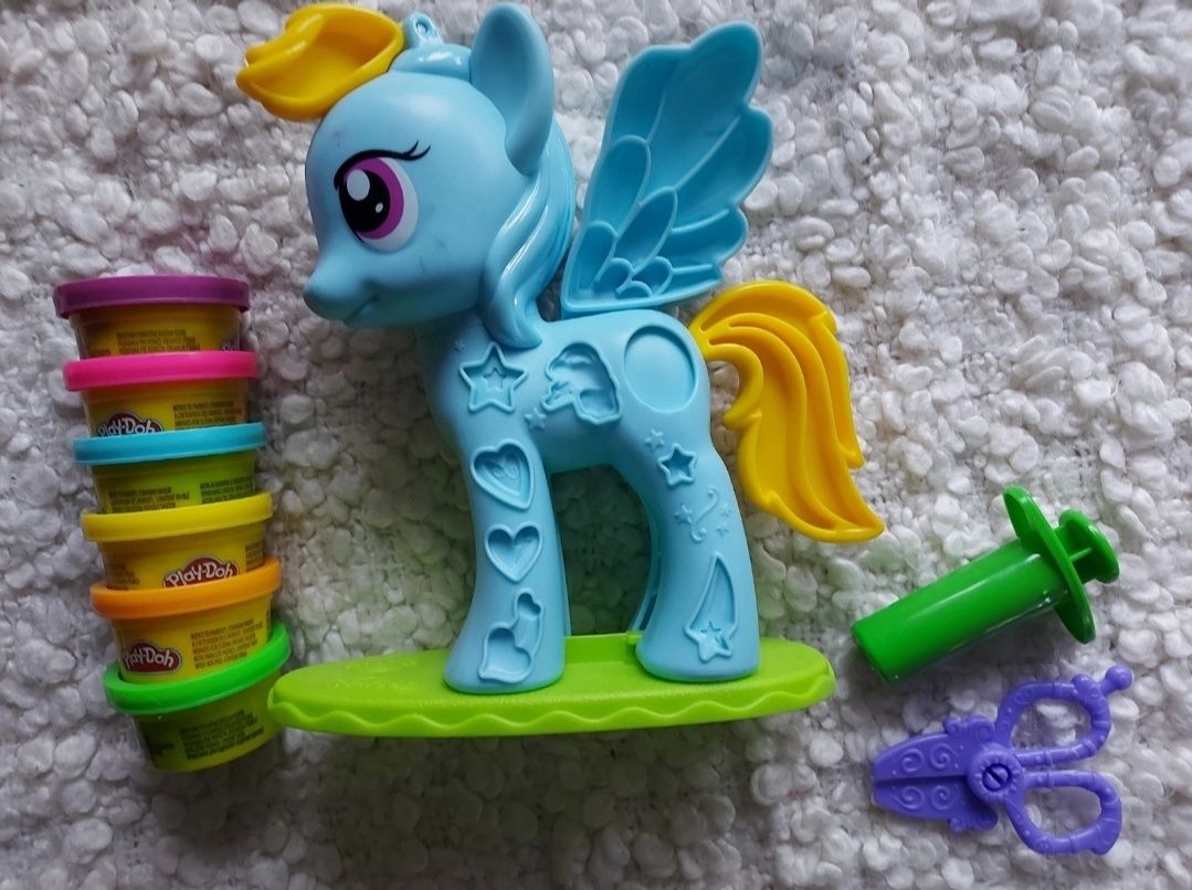 Play Doh i konik z My Little Pony - wspaniała zabawa