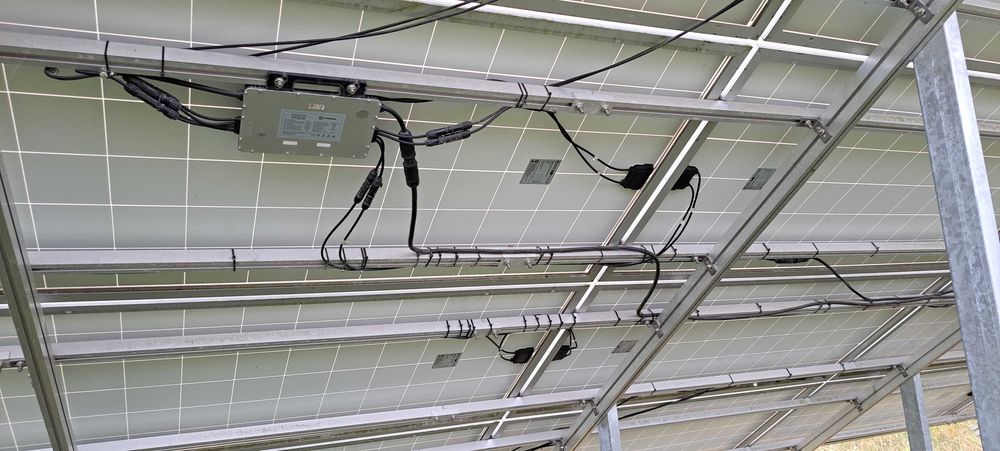 Farma fotowoltaiczna 28. panele moduły inwertery fotowoltaika Hoymiles