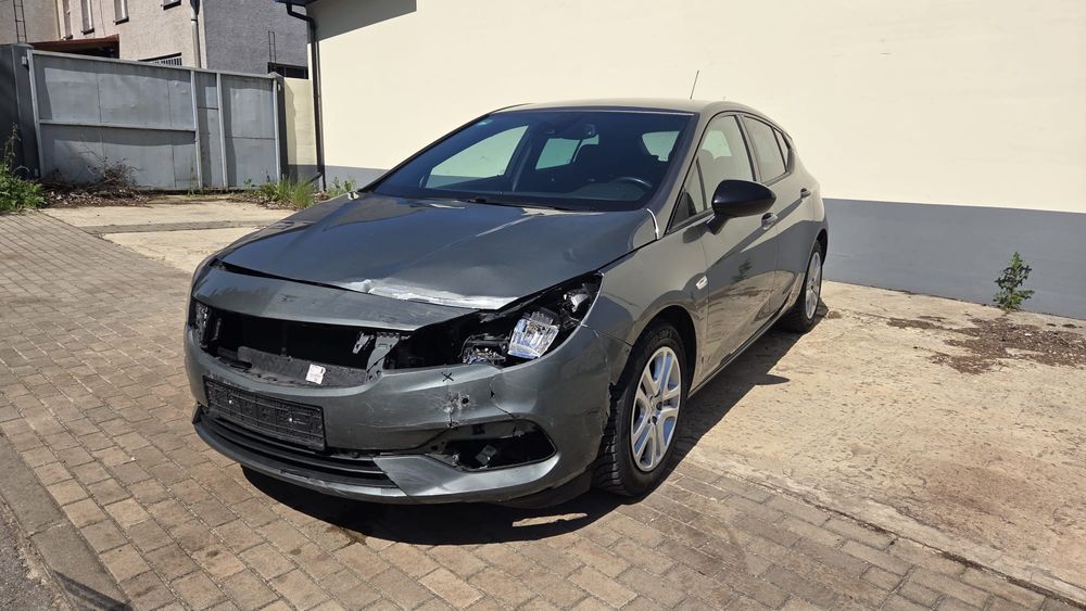 Opel Astra K 2021r