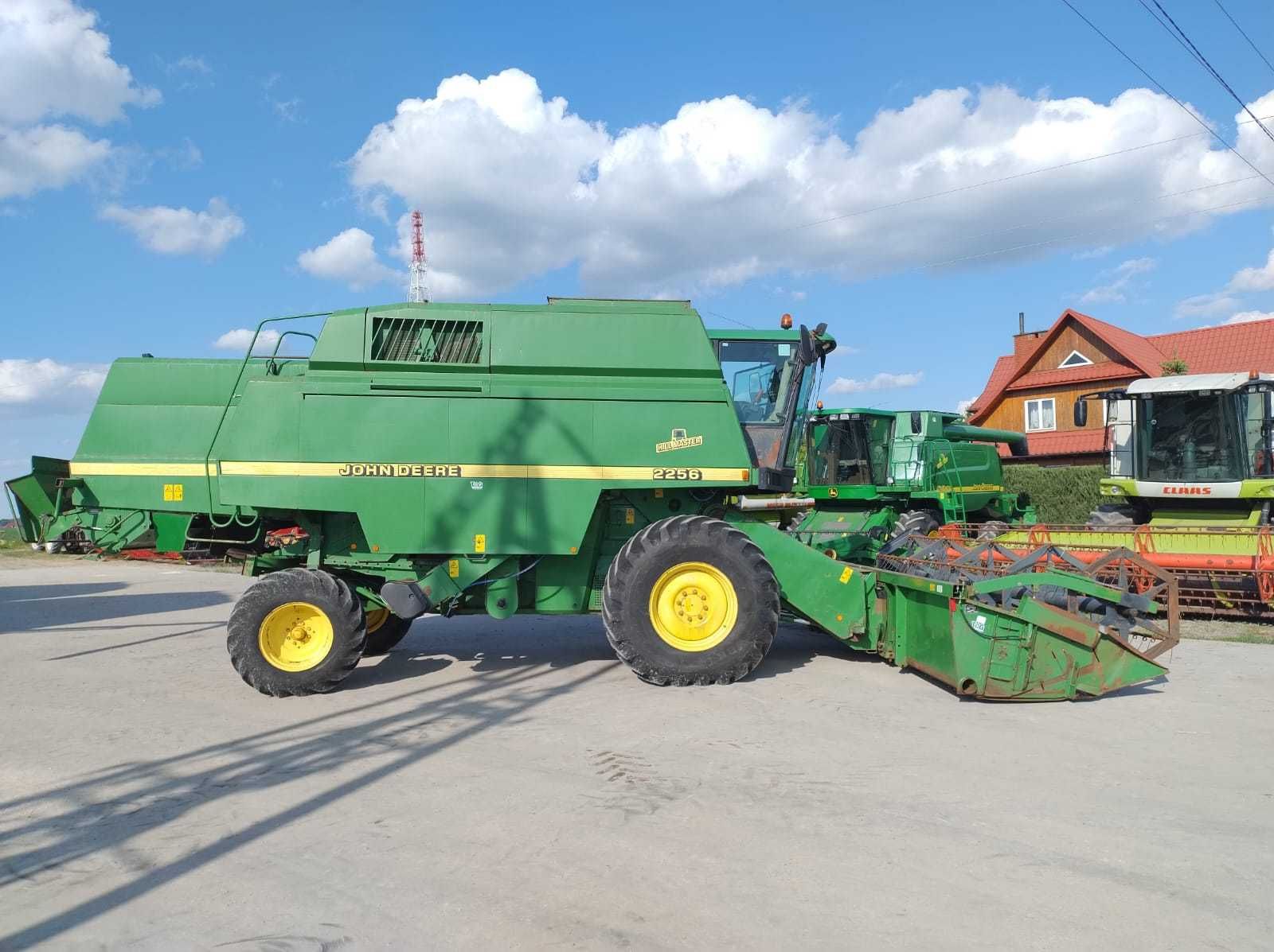 Kombajn zbożowy John Deere 2256,2254 , dominator