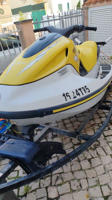 Mota de água yamaha