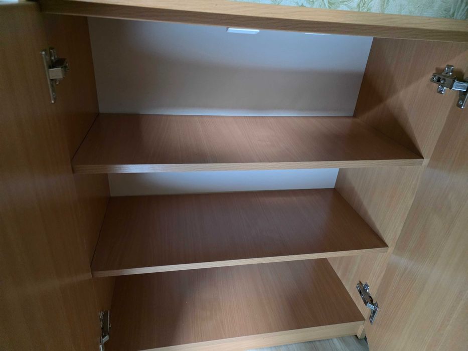 Комод під книги або дитячі речі