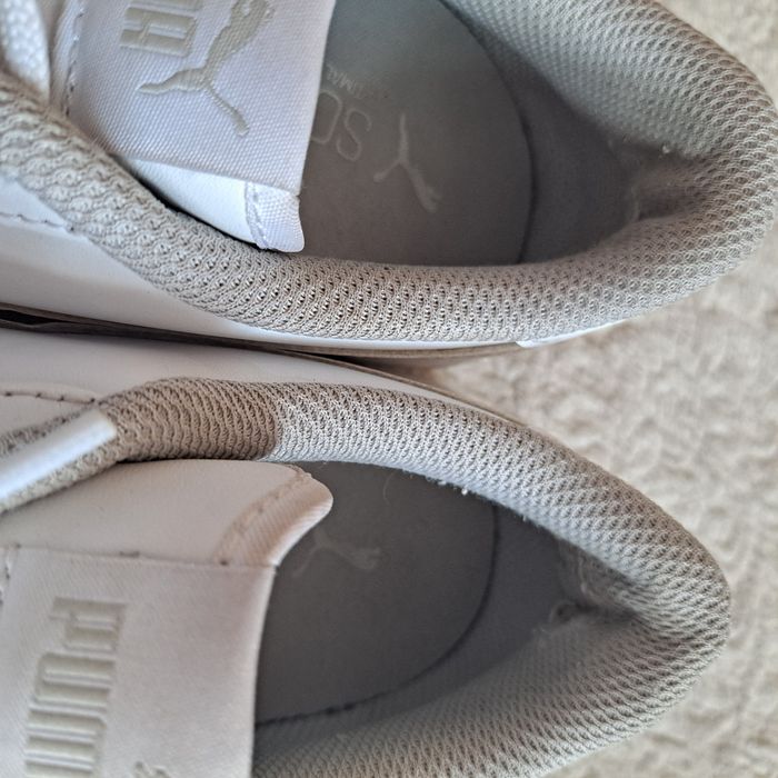 Buty sportowe damskie Puma 37 białe