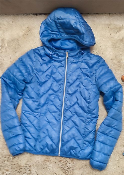 Курточка  размер 44