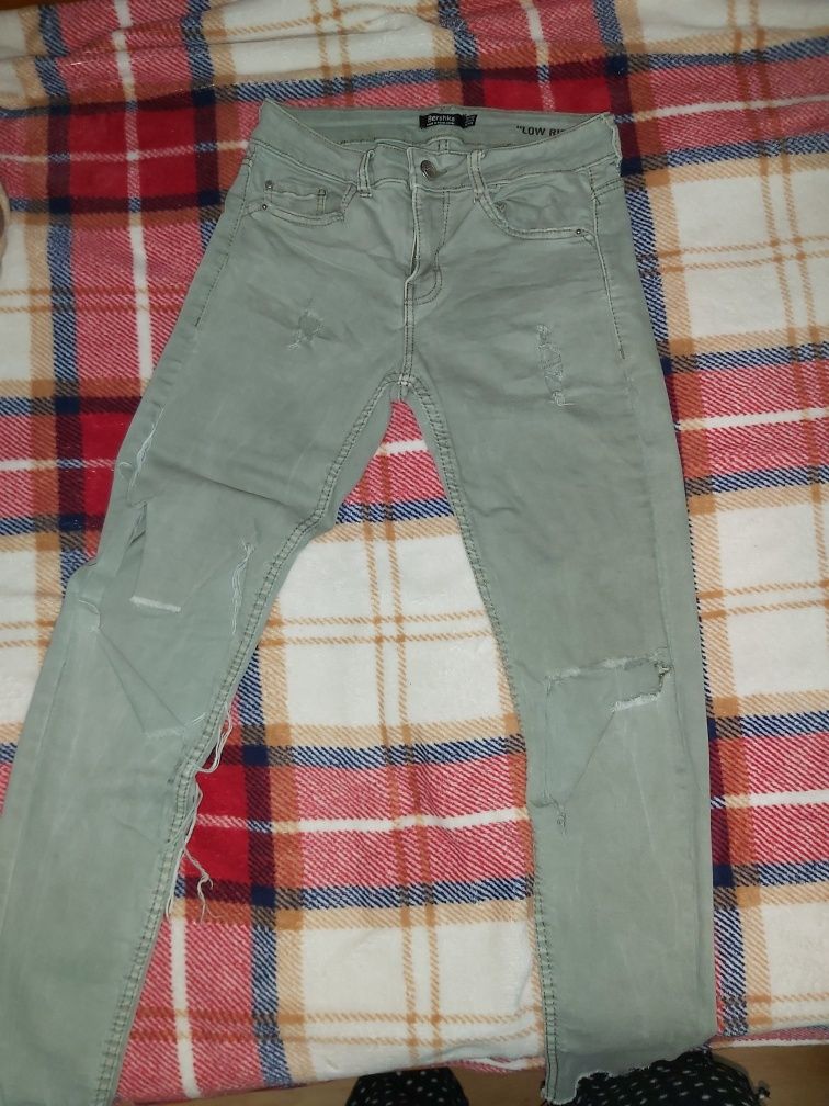 Calças de ganga justas bershka verde pistacho/verde água