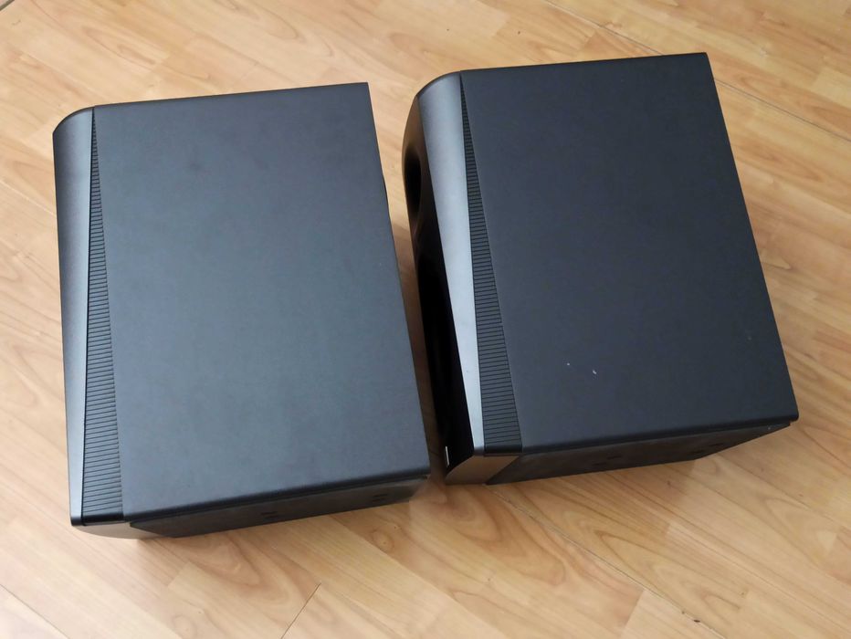 Monitores de Estudio JBL LSR 2328P