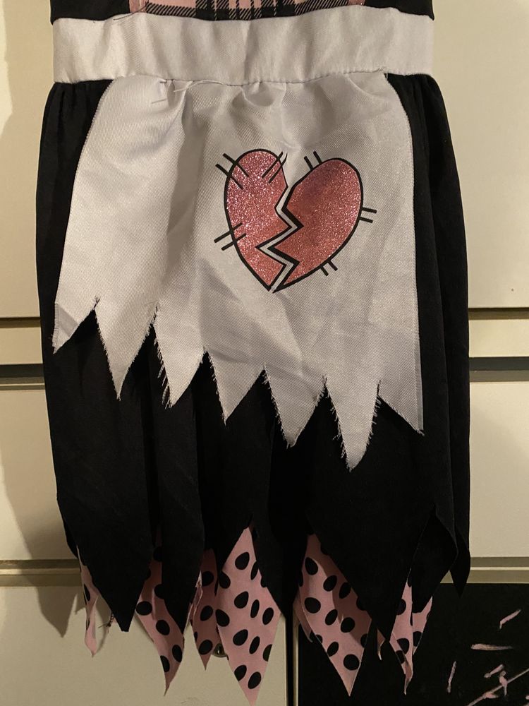 Sukienka upiorna uczennica pokojówka monster high halloween kucharka