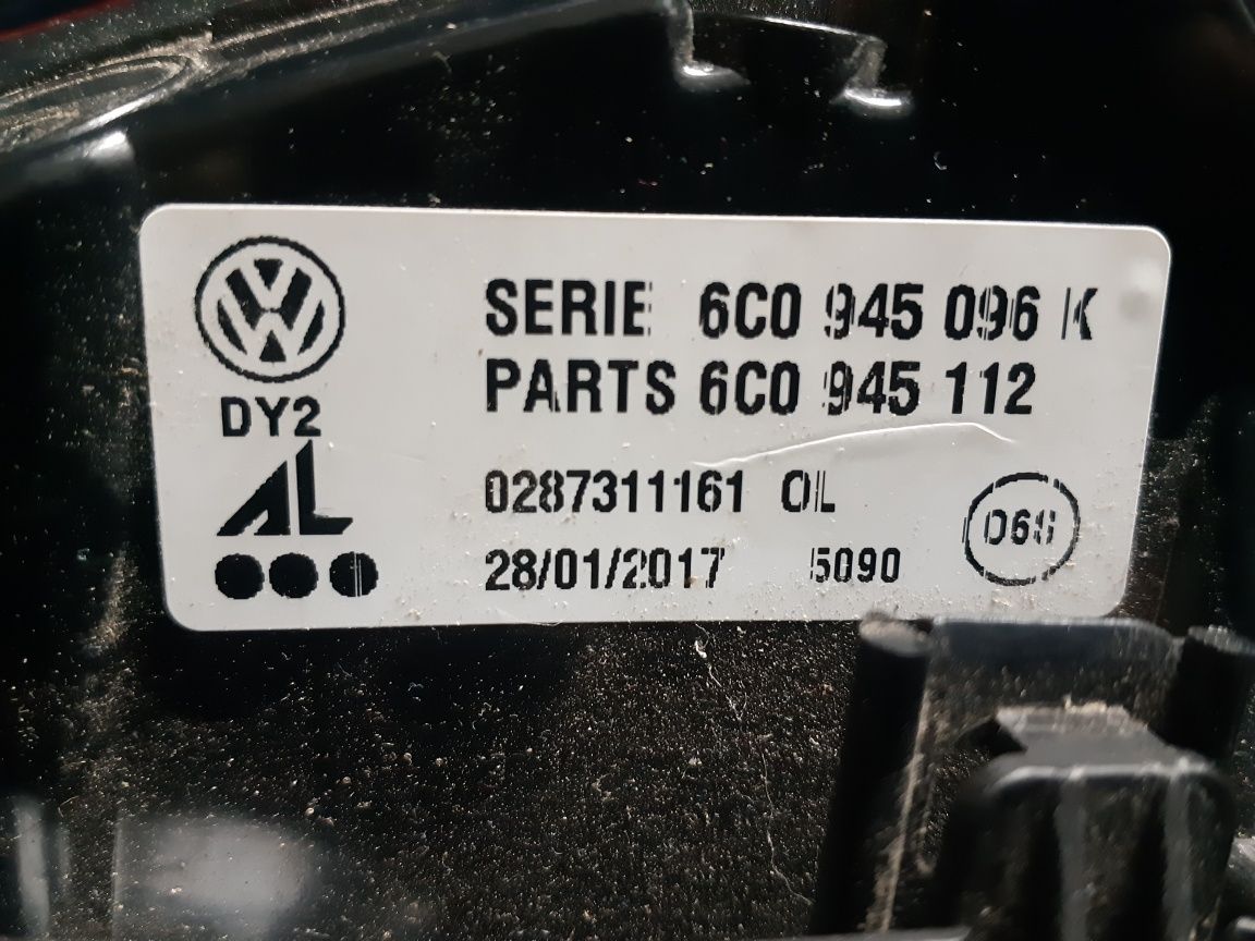 Lampa vw polo 2g