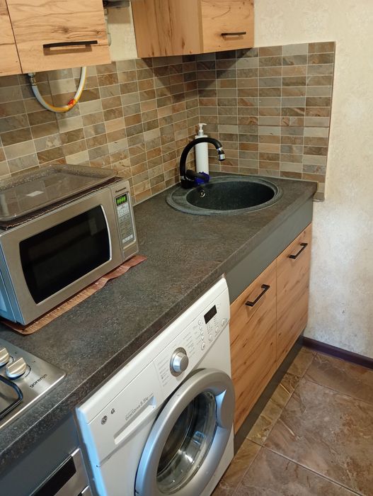 Сдам квартиру посуточно!