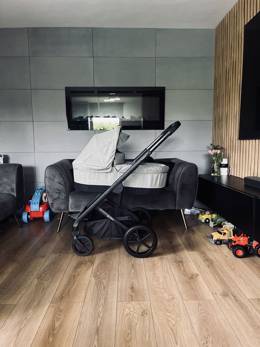 Wózek 3w1+baza  Cybex Balios z fotelikiem Kiddy