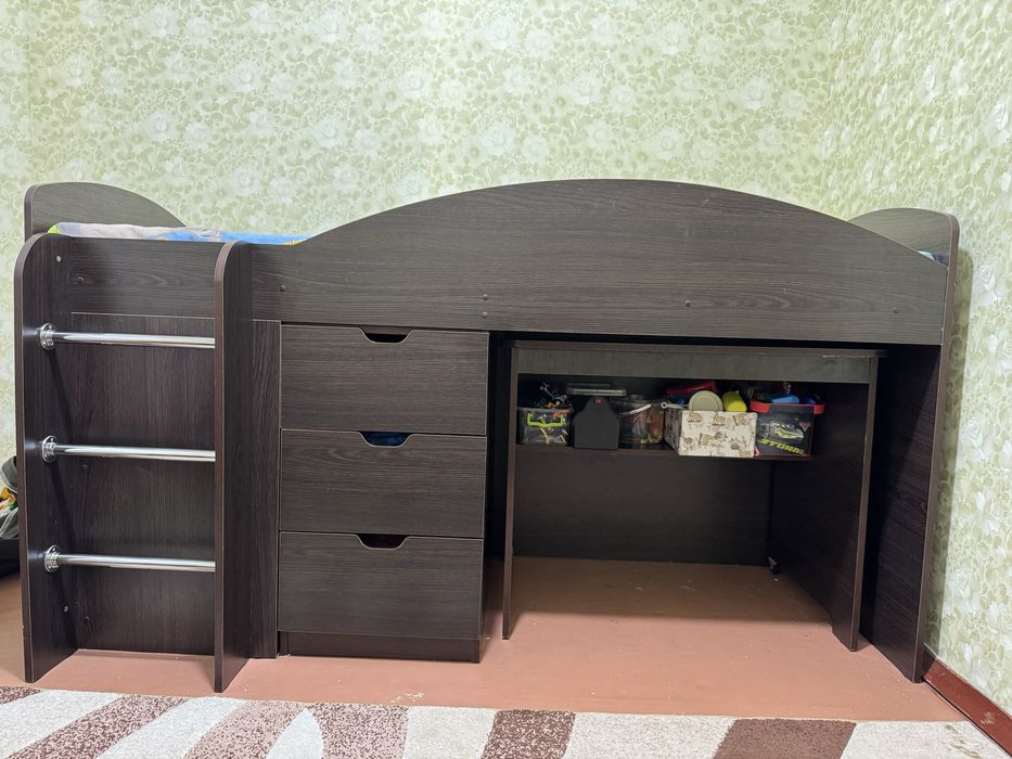 Ліжко дитяче. Ліжко-чердак з матрацом