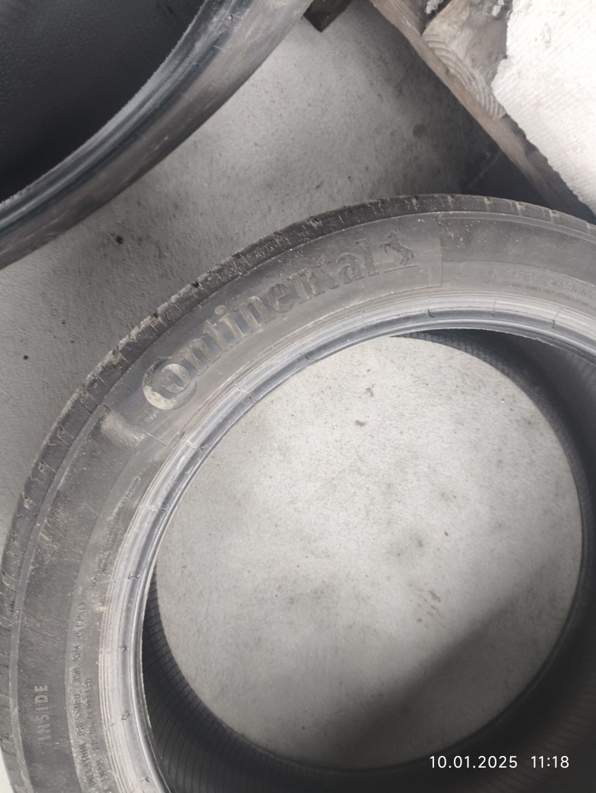 Opony letnie Continental 235/45/19