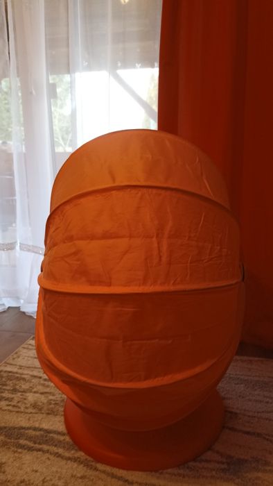 Fotel obrotowy kryjówka jajko ikea
