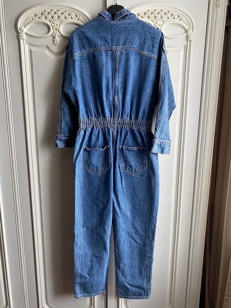 Шикарний джинсовий комбінезон zara