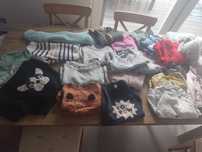 Bluzy, swetry, kurtka dżinsowa  r. 110/116 na ok. 5 lat jesień