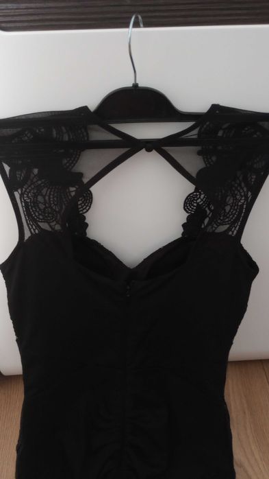 Sukienka wieczorowa 36 Lipsy London