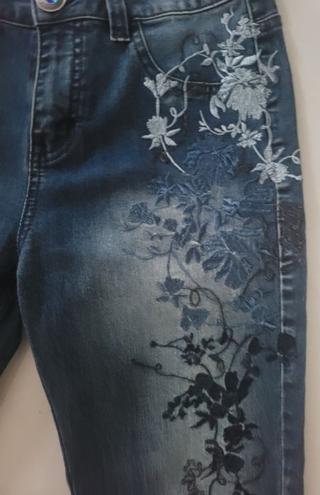 Desigual super spodnie roz.27