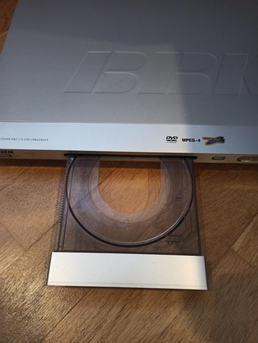 DVD-плеер BBK-DV 326 SI в робочому стані