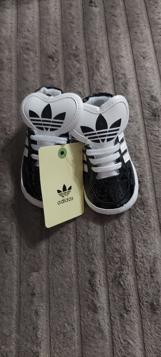 Buty dzieciece adidas