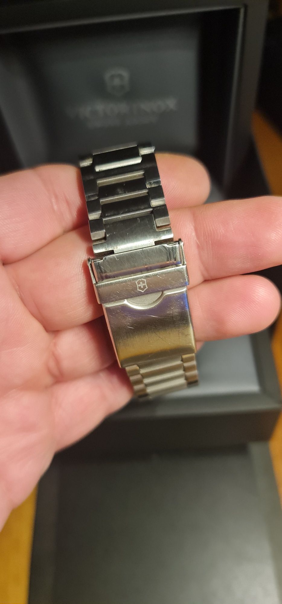 Годинник Victorinox INOX professional Swiss Army V241781