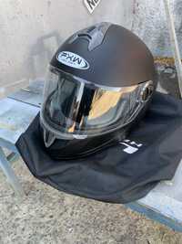 Мото шолом Helmets розмір М (новий)