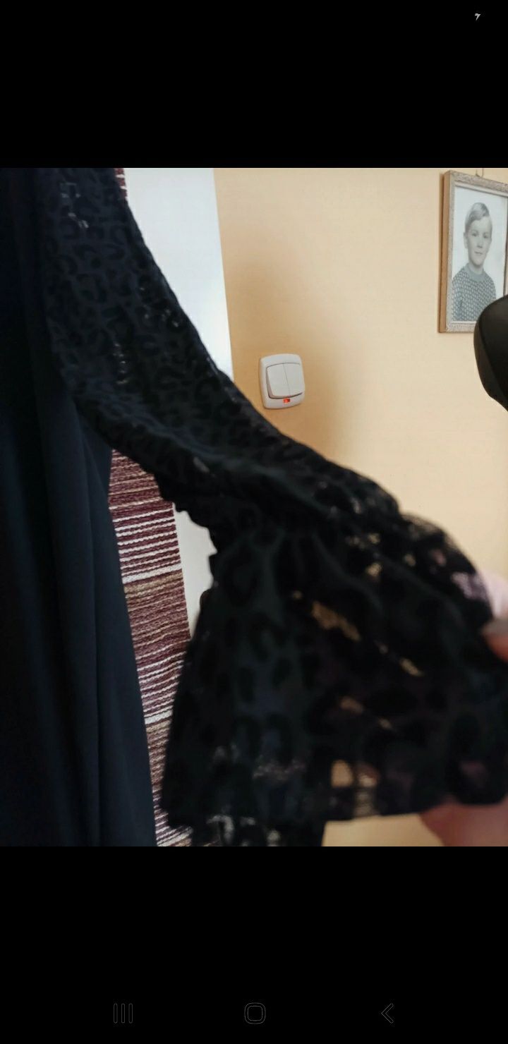 Elegancka sukienka