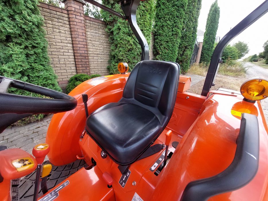 Трактор Kubota l3218