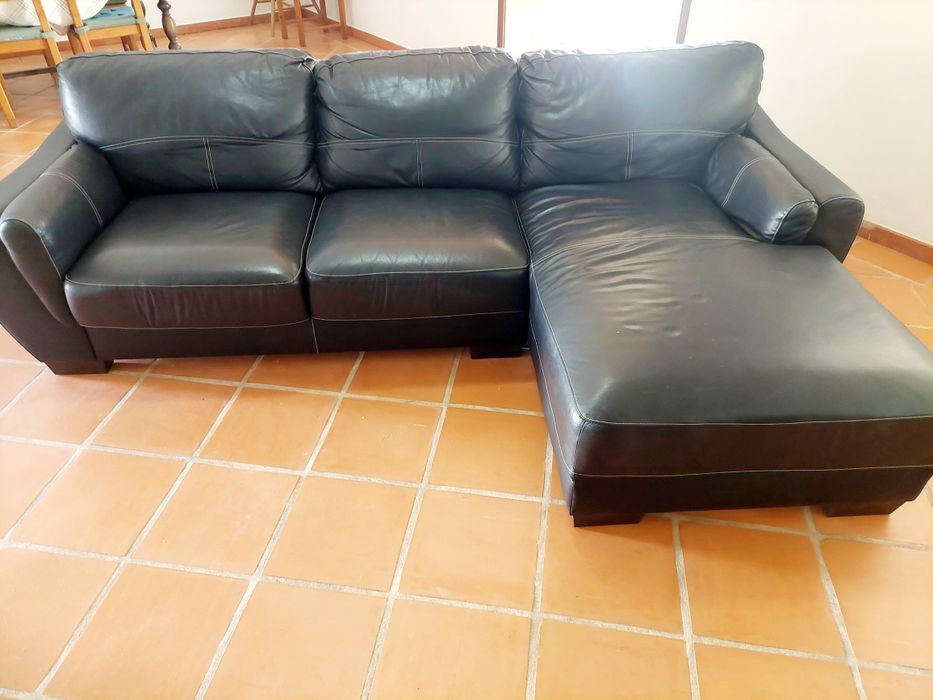 Sofá 2 lugares + Chaise Long | Como Novo