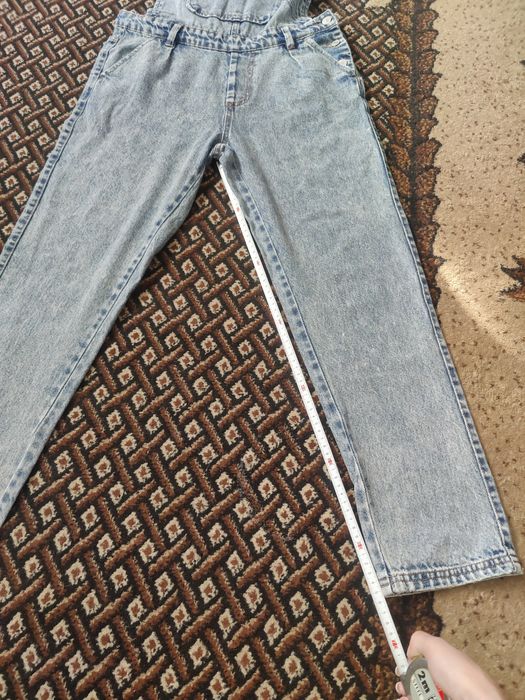 Джинсовый комбинезон