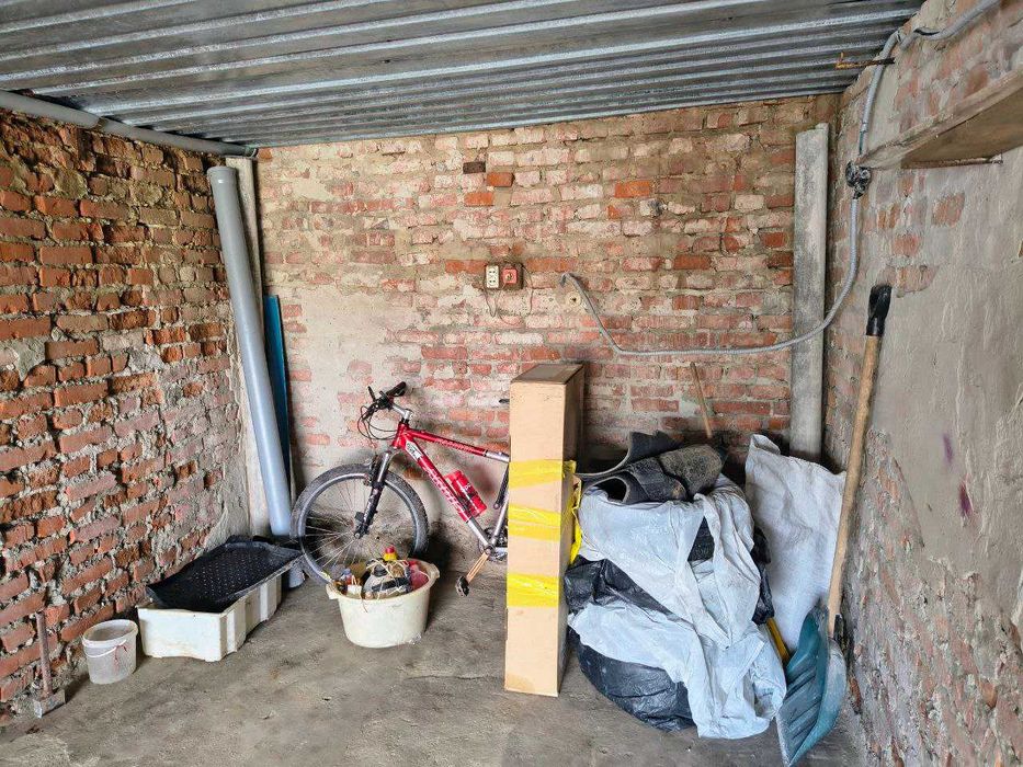 Продам гараж ГК «Вираж»