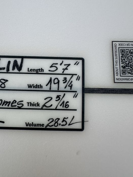 Prancha Surf Gremlin Pyzel 5’7”