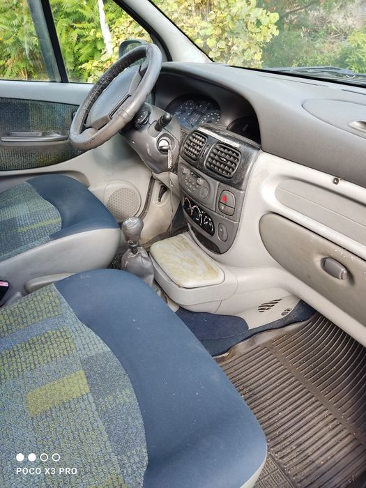 Renault Scenic 1.9 DCI rok. 2001