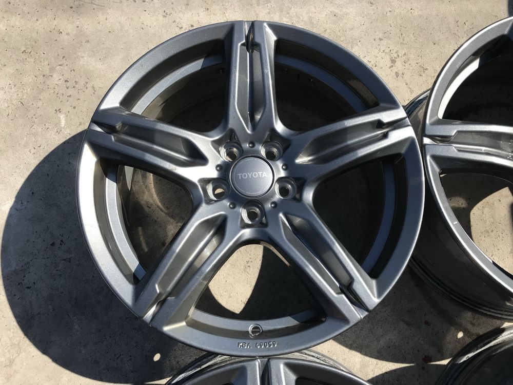 Диски Титани 5X100 R17 Toyota 86 Allion Avensis Caldina Matrix Sienta