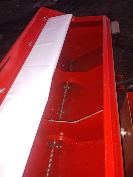 Siewnik do kukurydzy