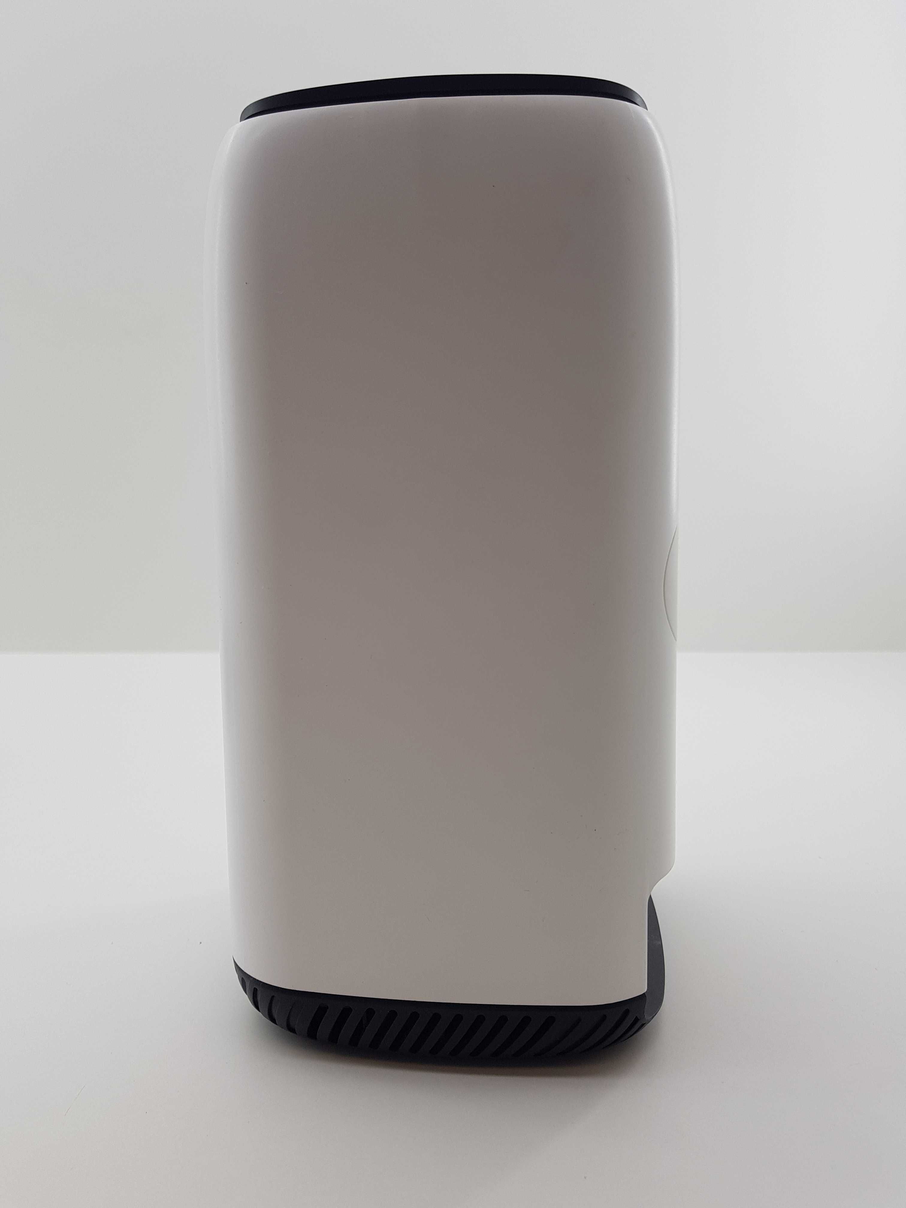 Router ZYXEL nr5101 4G/LTE/5G 5 gbps do 64 klientów 1775mbps WiFi 6