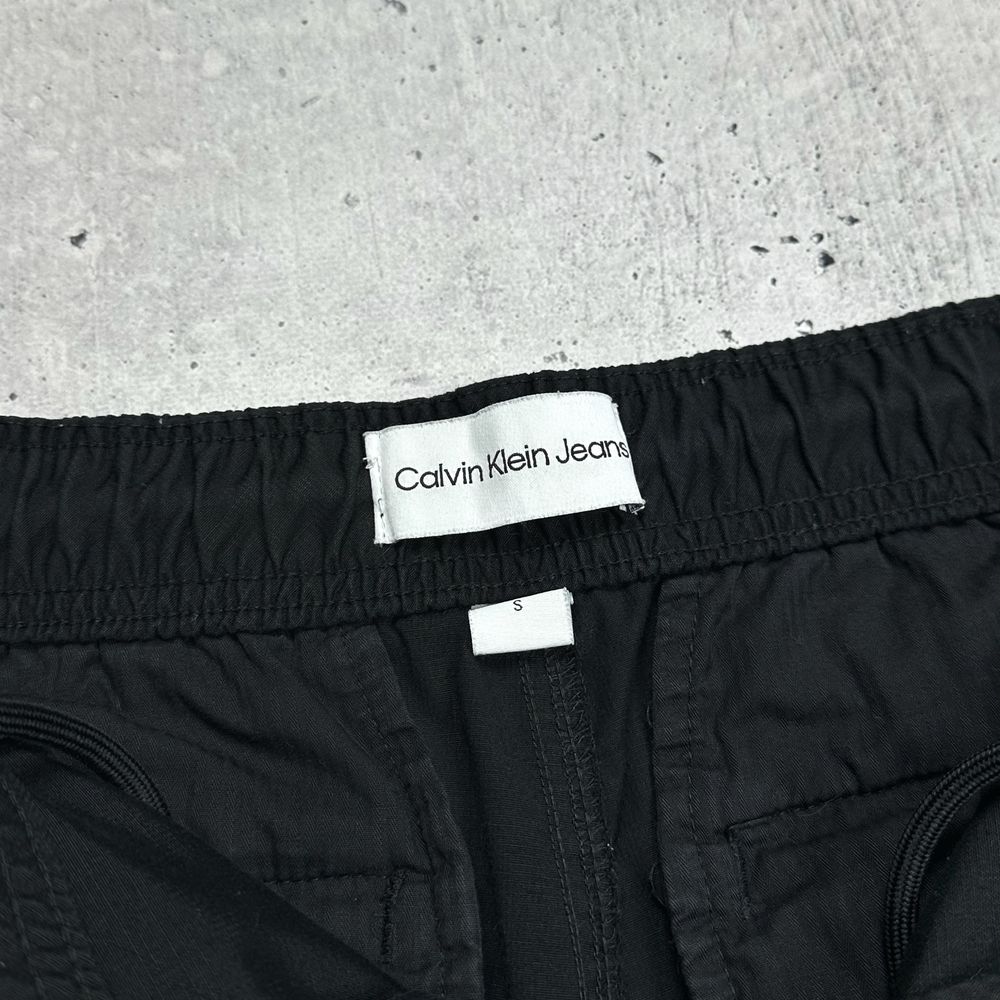 Черные карго шорты Calvin Klein рузмер S