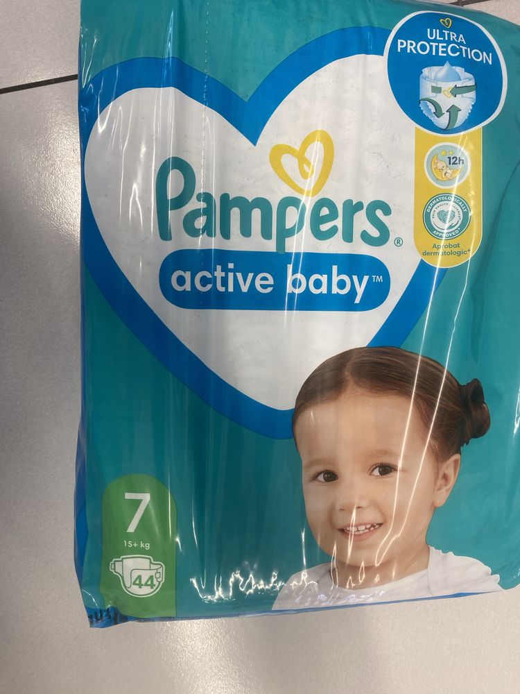 Памперси фірми Pampers active baby!