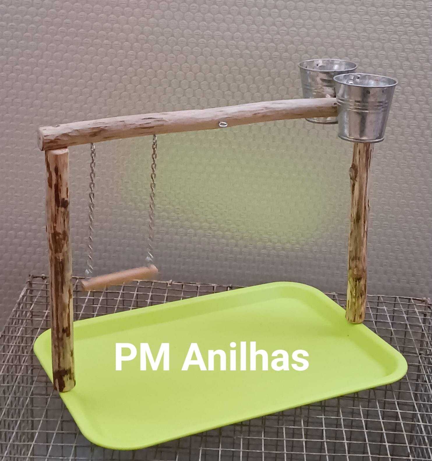 Poleiro para aves mansas